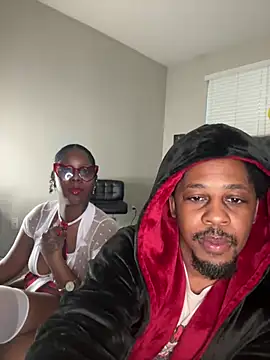 piscesaurora online show from March 2025 11:42:01 AM