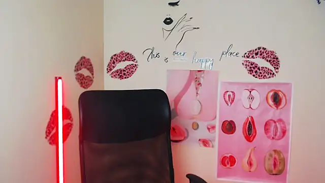 VanessaRey  online show from April 2026 04:17:02 PM