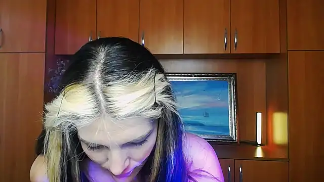 Snapshot of VanessaRey_ chatting on July 2026 07:34:02 AM VanessaRey online show from July 2026 07:34:02 AM