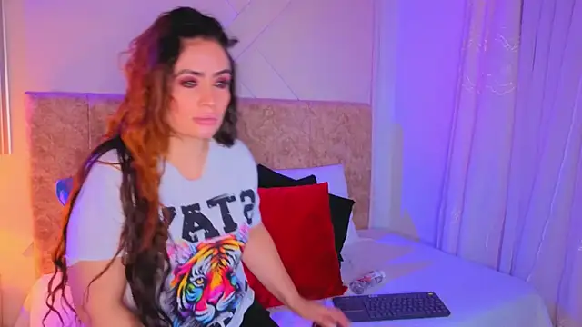 angelinarouse  online show from April 2026 03:13:01 AM