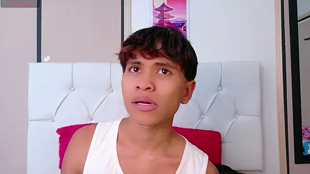 Ethan Westt online show from April 2026 08:42:02 PM