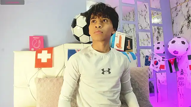 Ethan Westt online show from July 2026 12:44:02 PM