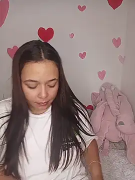 Deepika padukoneNisha online show from September 2025 06:29:02 AM