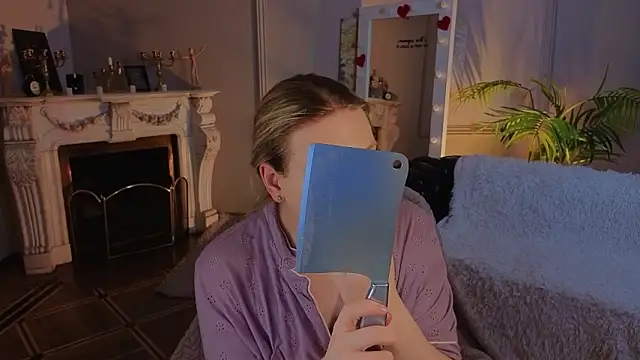 Jes Solar online show from March 2026 09:03:02 PM