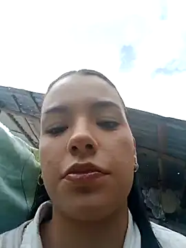adrianagilton online show from October 2025 02:56:01 PM