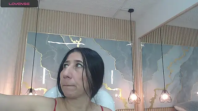 Snapshot of nei_girl chatting on November 2025 11:43:02 AM nei girl online show from November 2025 11:43:02 AM