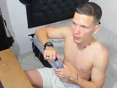 kevinkewman online show from December 2025 10:11:02 AM