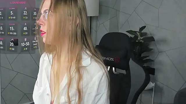 Joann Shermann online show from November 2025 01:15:01 AM