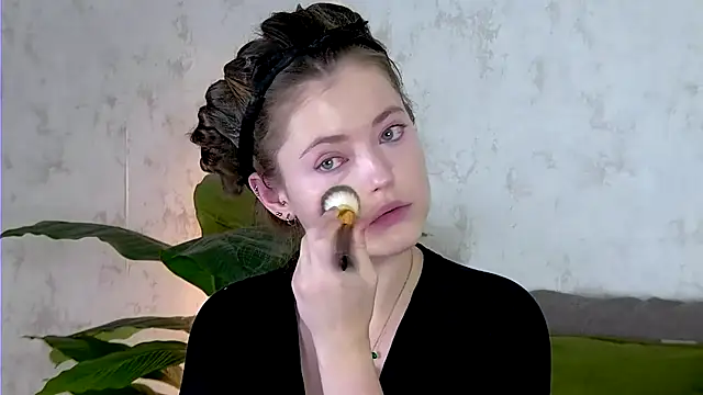 AshleyD  online show from November 2025 02:21:01 AM