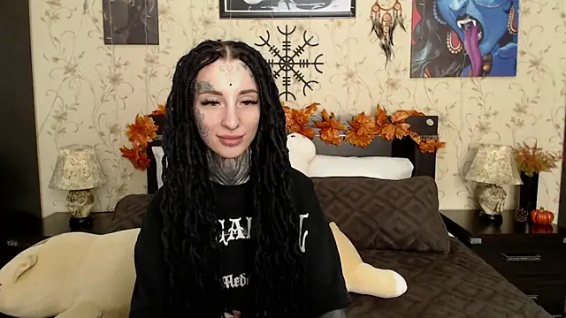 Velvetbat online show from November 2025 08:16:02 AM