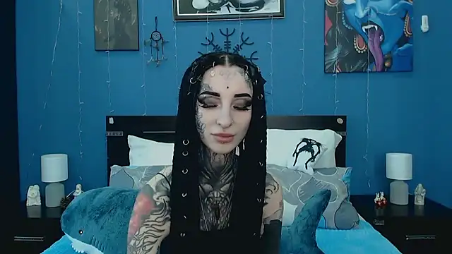 Velvetbat online show from April 2026 07:00:02 AM