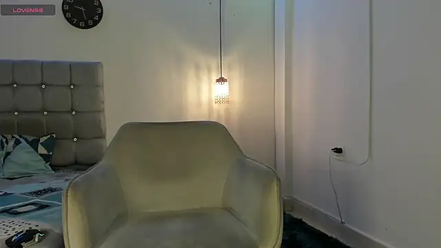 Snapshot of samxx_muscle chatting on November 2025 02:49:02 PM samxx muscle online show from November 2025 02:49:02 PM