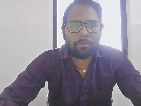 UAjit online show from April 2026 05:37:02 AM