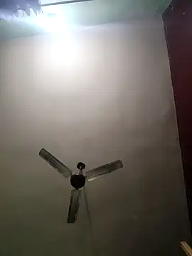 Eshwari Chopra online show from April 2026 04:17:01 AM