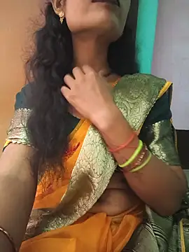Eshna Dabral online show from September 2025 04:08:02 PM