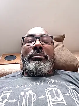 Bigmaumau54 online show from December 2025 02:57:02 PM