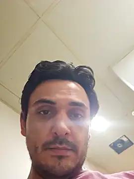 Snapshot of Jozaza92 chatting on March 2025 09:10:02 PM Jozaza92 online show from March 2025 09:10:02 PM