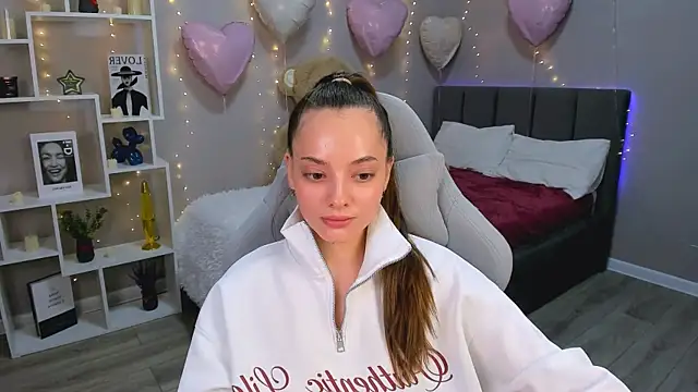 MelanieAlves online show from February 2026 07:01:02 PM