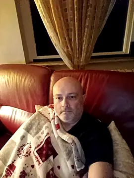 Alexis Bull online show from January 2026 12:02:01 AM