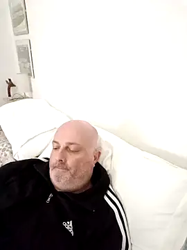 Alexis Bull online show from February 2026 05:49:02 PM