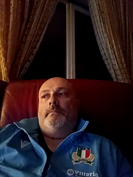 Snapshot of Alexis_Bull chatting on April 2026 11:16:02 PM Alexis Bull online show from April 2026 11:16:02 PM
