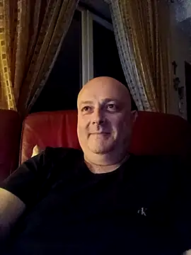 Snapshot of Alexis_Bull chatting on April 2026 10:23:02 PM Alexis Bull online show from April 2026 10:23:02 PM