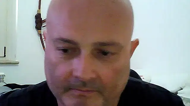 Snapshot of Alexis_Bull chatting on April 2026 02:12:02 PM Alexis Bull online show from April 2026 02:12:02 PM