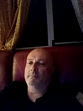 Snapshot of Alexis_Bull chatting on April 2026 11:00:02 PM Alexis Bull online show from April 2026 11:00:02 PM