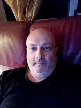 Snapshot of Alexis_Bull chatting on May 2026 11:10:01 PM Alexis Bull online show from May 2026 11:10:01 PM