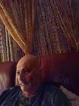 Snapshot of Alexis_Bull chatting on May 2026 11:13:01 PM Alexis Bull online show from May 2026 11:13:01 PM