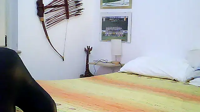 Snapshot of Alexis_Bull chatting on May 2026 05:42:01 PM Alexis Bull online show from May 2026 05:42:01 PM