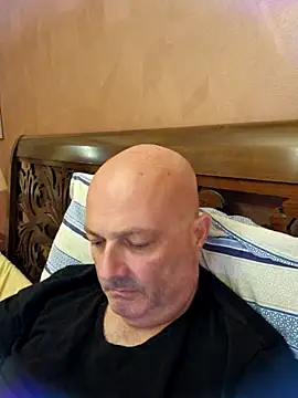Snapshot of Alexis_Bull chatting on July 2026 07:16:01 PM Alexis Bull online show from July 2026 07:16:01 PM