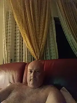 Snapshot of Alexis_Bull chatting on July 2026 10:46:01 PM Alexis Bull online show from July 2026 10:46:01 PM