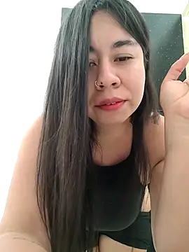 Yuli Mars online show from May 2026 03:39:02 PM