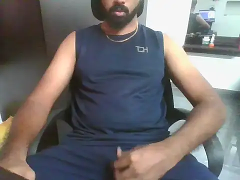 lovelyakash69 online show from February 2026 05:39:01 AM