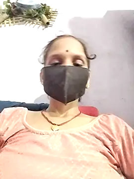 Soniy-Maax online show from September 2025 05:18:01 PM