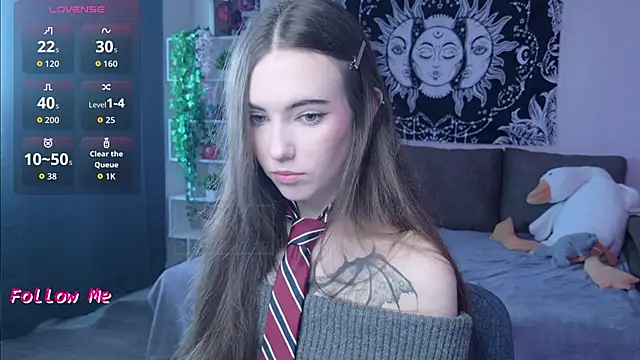 Snapshot of naugghtynikki chatting on October 2025 05:18:01 AM naugghtynikki online show from October 2025 05:18:01 AM