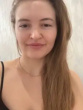 TesssaHart online show from December 2025 11:04:01 AM