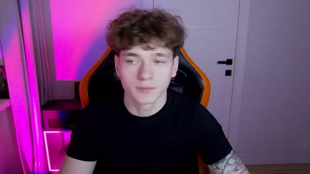 DanyDavis online show from January 2026 01:38:01 PM