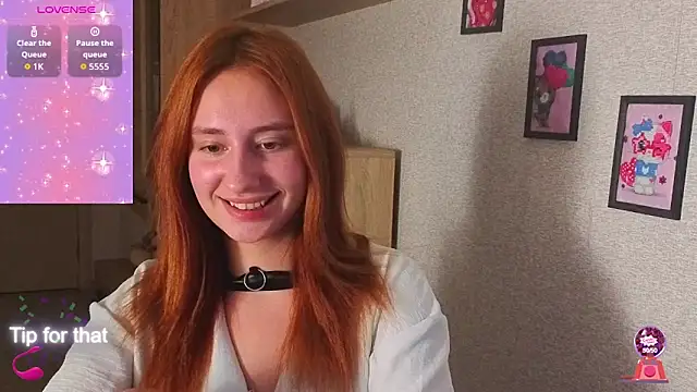 Snapshot of kristi_ginger chatting on November 2025 11:18:02 PM kristi ginger online show from November 2025 11:18:02 PM