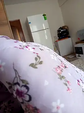 leona633 online show from November 2025 11:32:02 AM