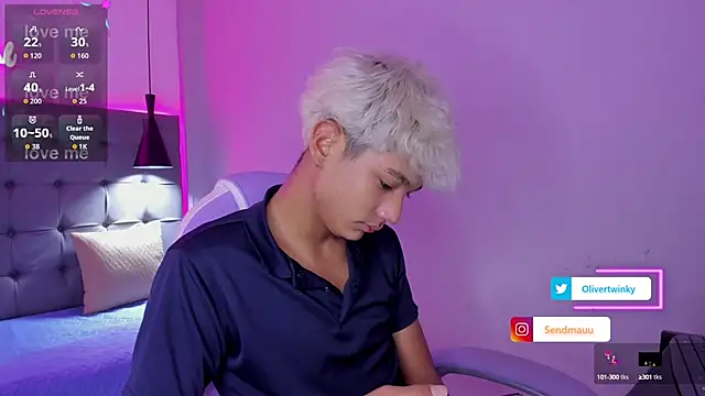 OliverTwinky online show from September 2025 02:50:01 PM