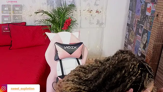 sweet-temptation  online show from November 2025 03:08:02 AM