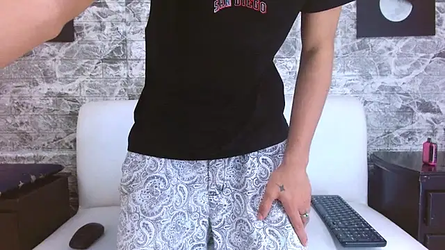 Matt Ruso online show from October 2025 05:58:02 PM