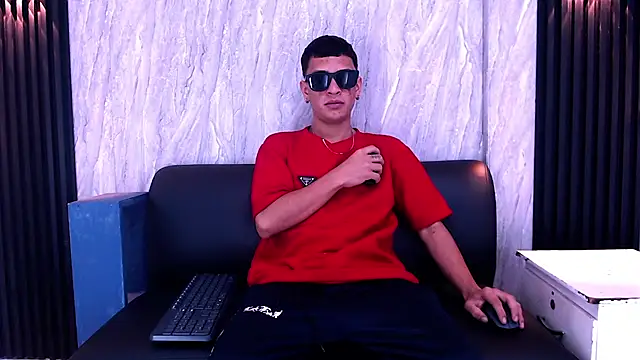 Matt Ruso online show from October 2025 03:07:02 AM