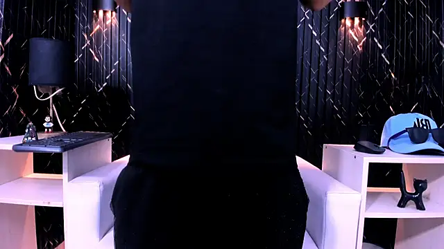 Matt Ruso online show from October 2025 03:34:01 AM