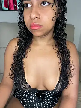 camillaCat online show from February 2026 02:10:01 PM