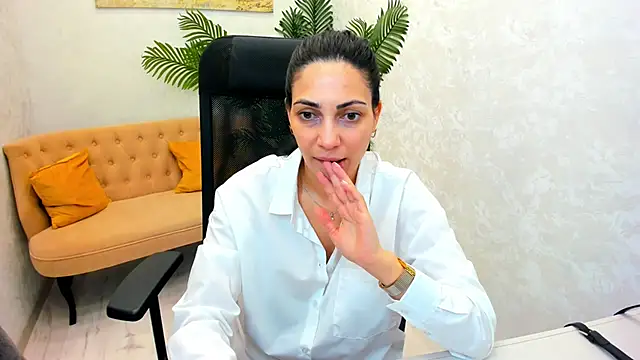 AllaYerty online show from March 2025 04:35:01 AM