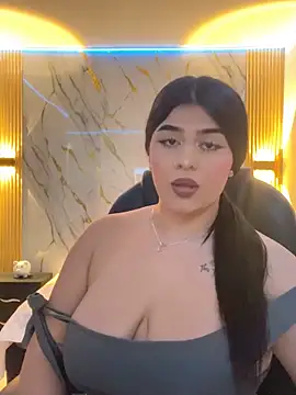 Kariina  69 online show from December 2025 03:13:02 AM