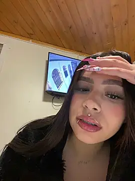 Cristina pinkk online show from February 2026 03:22:01 AM